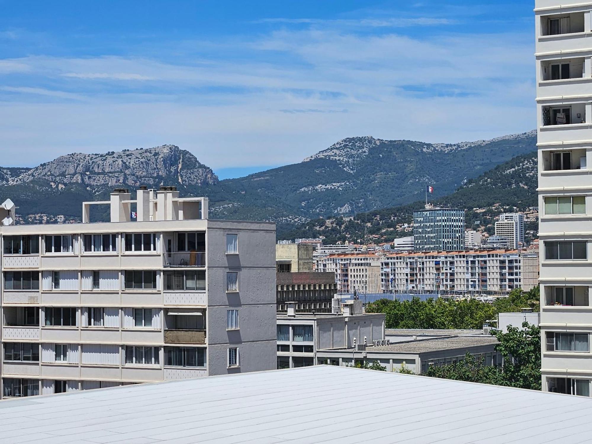Chambre En Colocation Fille, Proche Mer, Climatisation Toulon Exterior photo